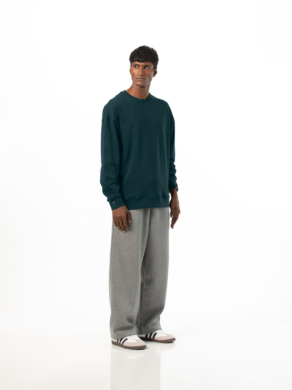 Crewneck sweatshirt