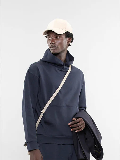 Hoodies & Sweatshirt