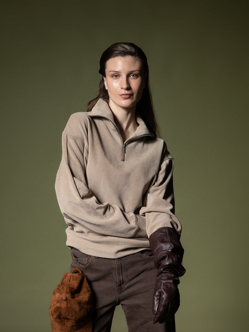 Ribbed quarter-zip sweatshirt
